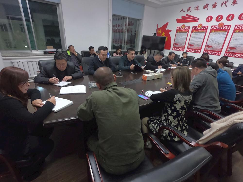 10fbf08cbd374fd19f11c8a20c4c2e21.jpg