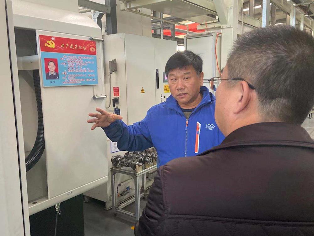 观音阁街道党政班子领导深入辖区企业调研